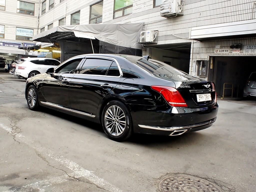 Genesis EQ900 - Vista 7