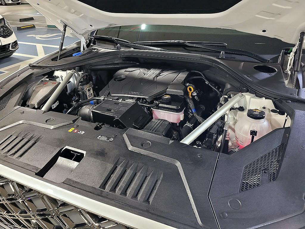 Genesis GV70 2025 Blanco - Importación desde Corea - HF Imports Iquique - Foto 19