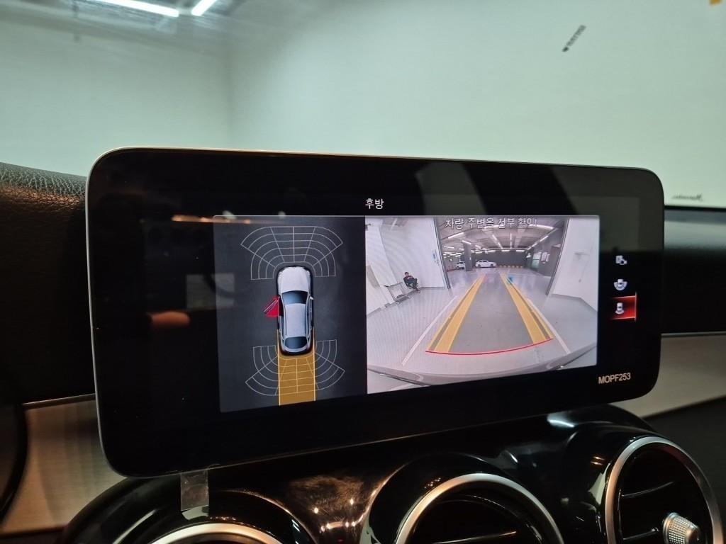 Mercedes Benz GLC Class 2020 Negro - Importación desde Corea - HF Imports Iquique - Foto 15