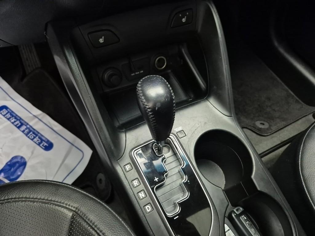 HYUNDAI Tucson - Vista 8