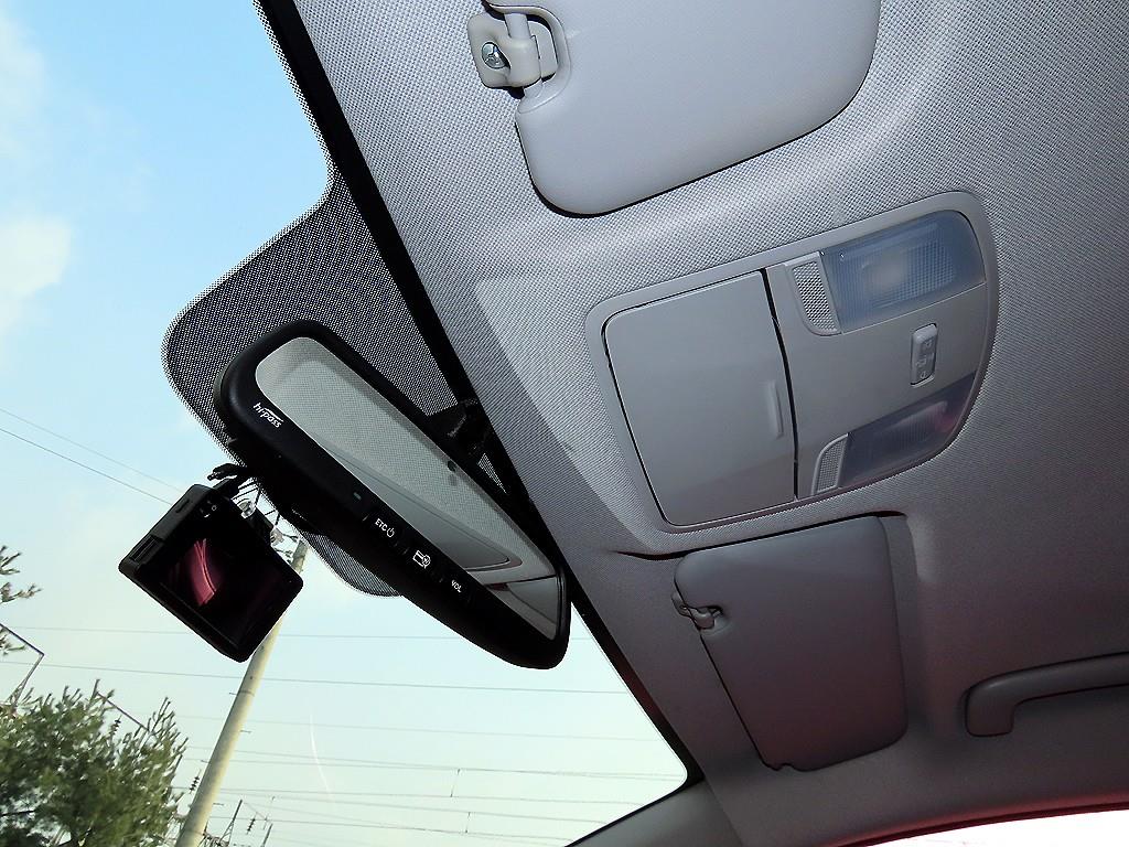 HYUNDAI Avante 2018 Blanco - Importación desde Corea - HF Imports Iquique - Foto 16