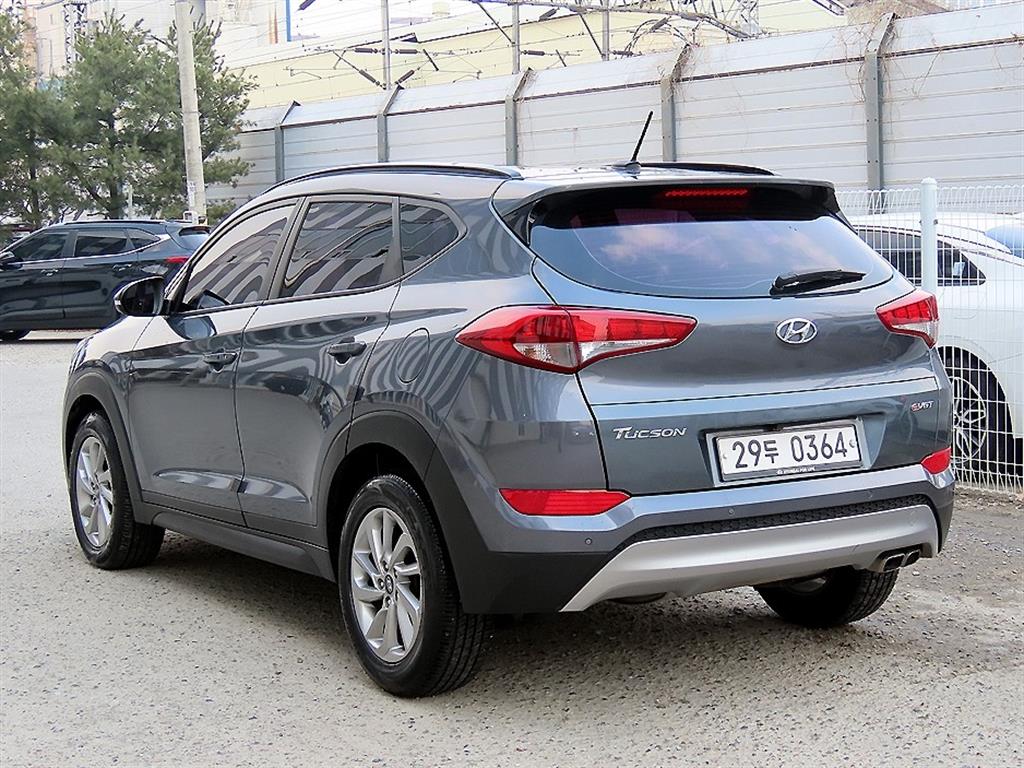 HYUNDAI Tucson - Vista 3