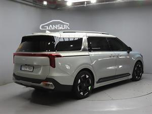 KIA Carnival - Vista 8