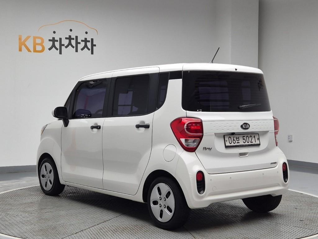 KIA Ray - Vista 2