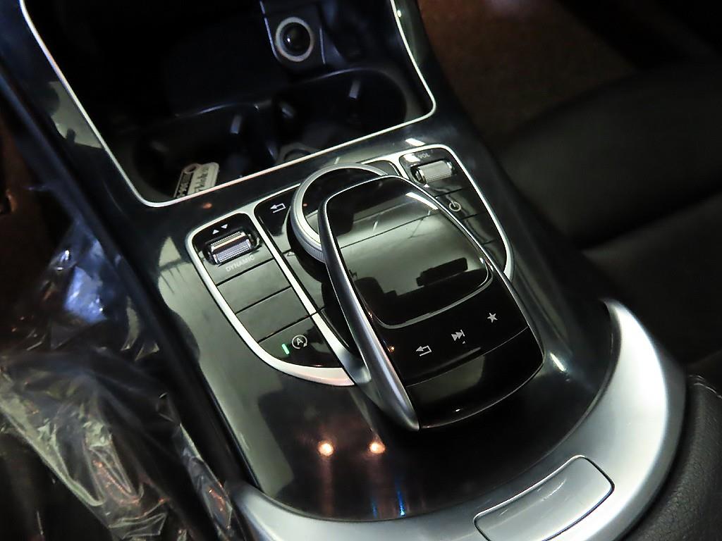 Mercedes Benz C Class 2017 Blanco - Importación desde Corea - HF Imports Iquique - Foto 15