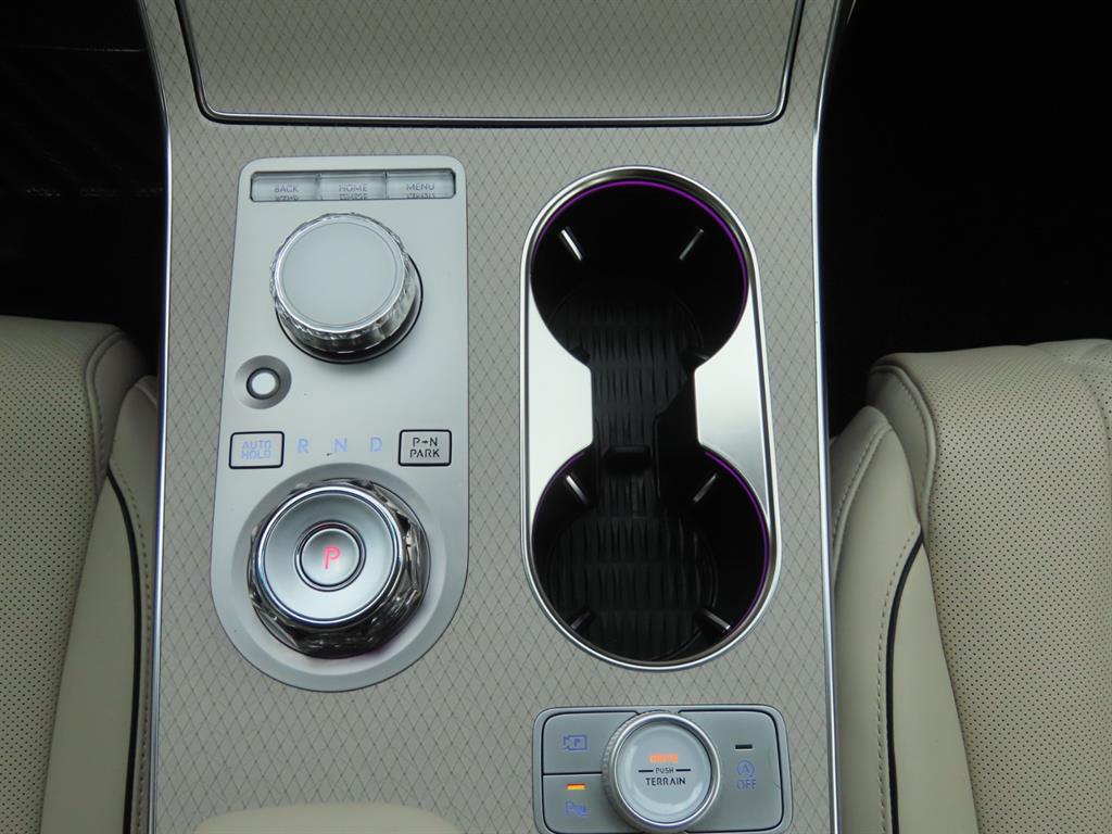 Genesis GV80 2025 Blanco - Importación desde Corea - HF Imports Iquique - Foto 12