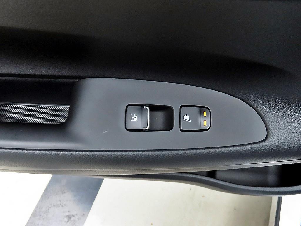 HYUNDAI Grandeur - Vista 12