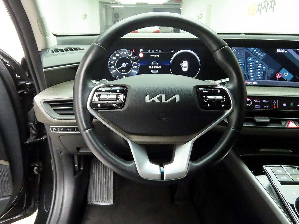 KIA K8 - Vista 7