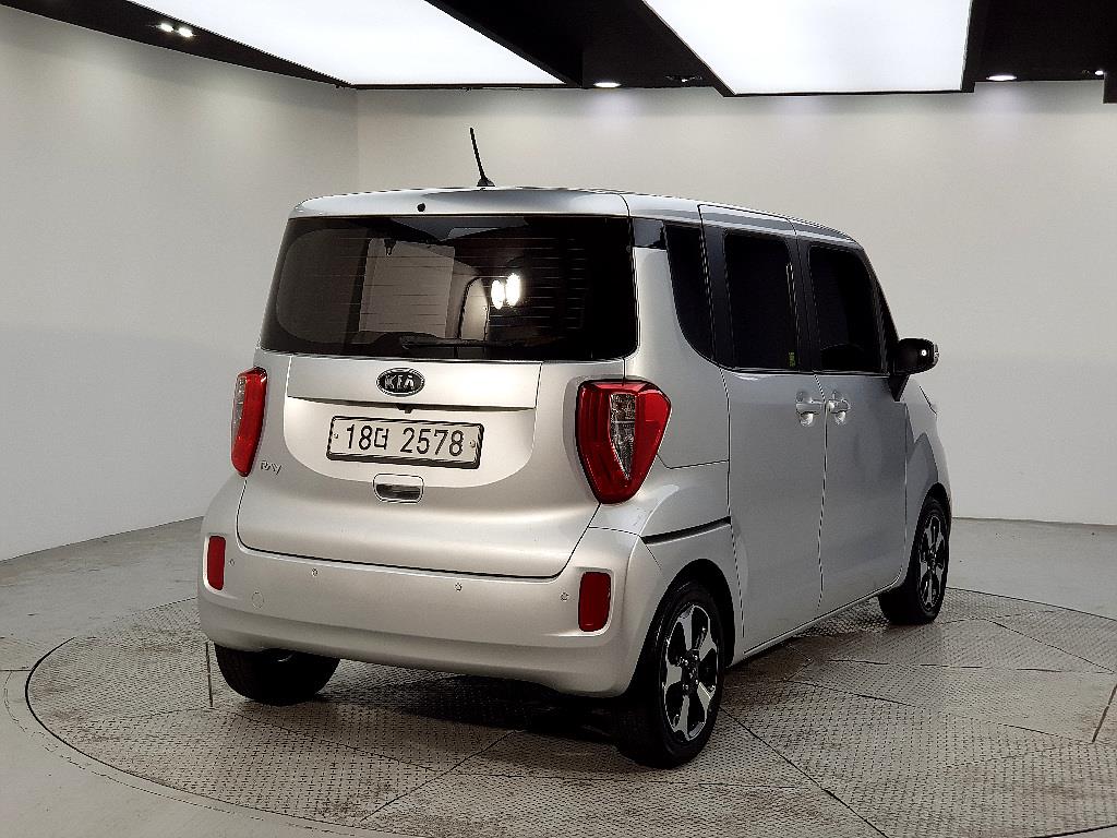 KIA Ray - Vista 4