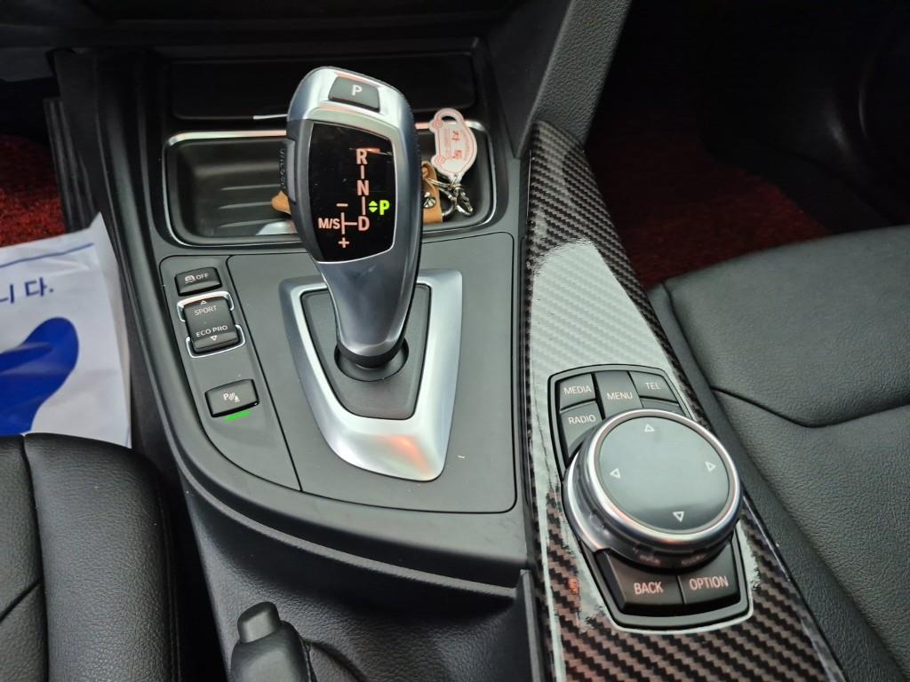 BMW 3 series - Vista 8