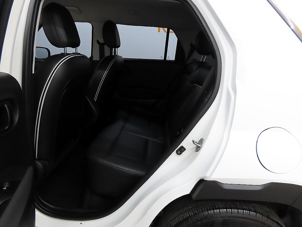 HYUNDAI Casper - Vista 6