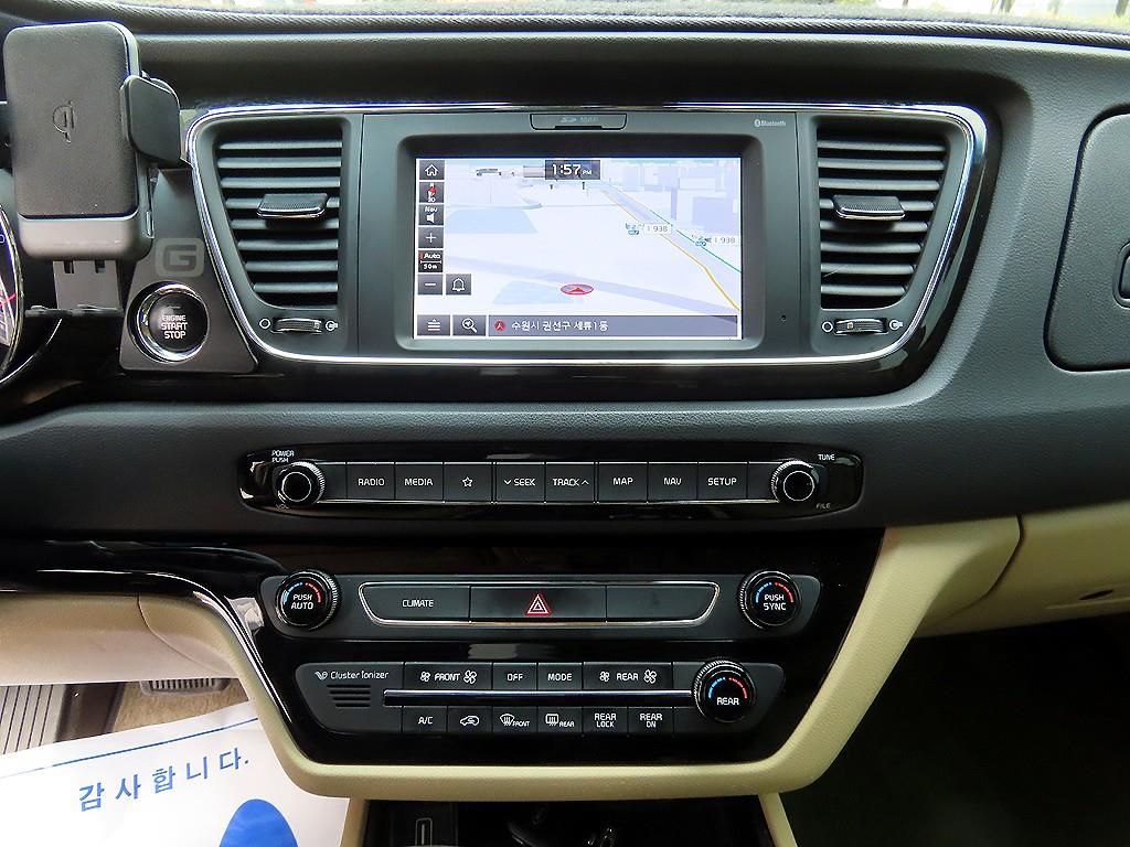 KIA Carnival 2019 Negro - Importación desde Corea - HF Imports Iquique - Foto 13