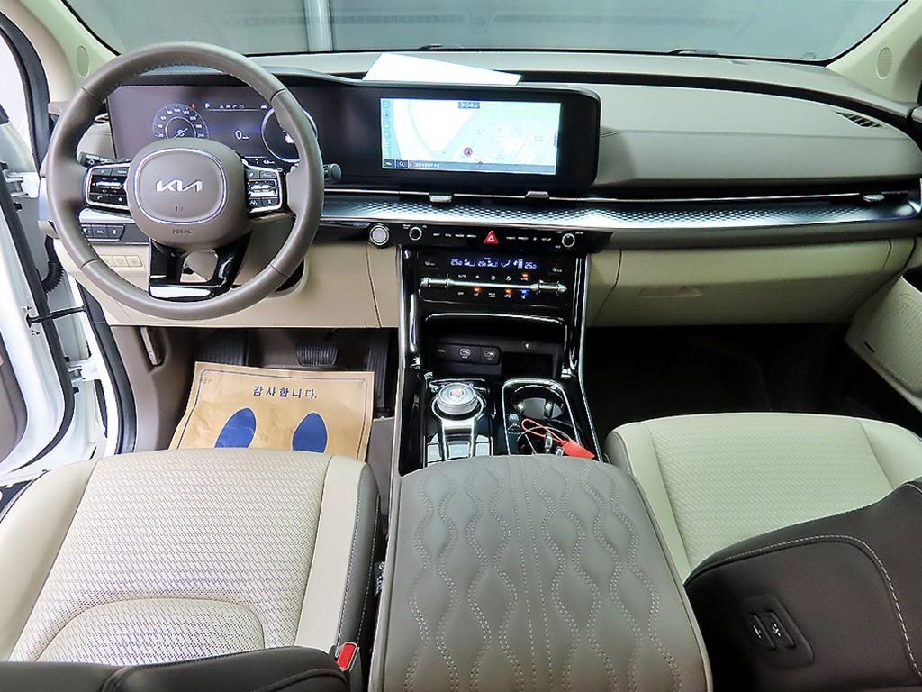 KIA Carnival - Vista 7