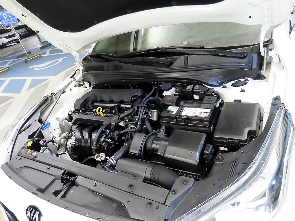 KIA K3 2020 Blanco - Importación desde Corea - HF Imports Iquique - Foto 19