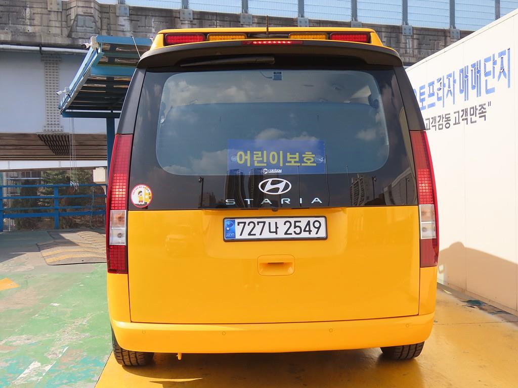 HYUNDAI Staria - Vista 4