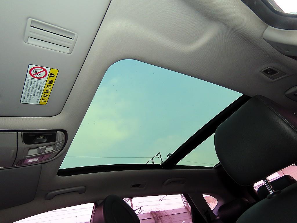 HYUNDAI Tucson 2017 Gris - Importación desde Corea - HF Imports Iquique - Foto 17