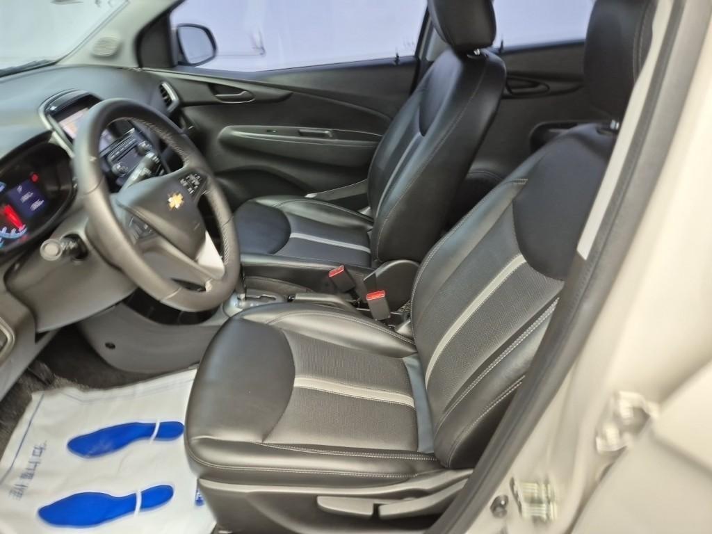 Chevrolet Spark - Vista 11