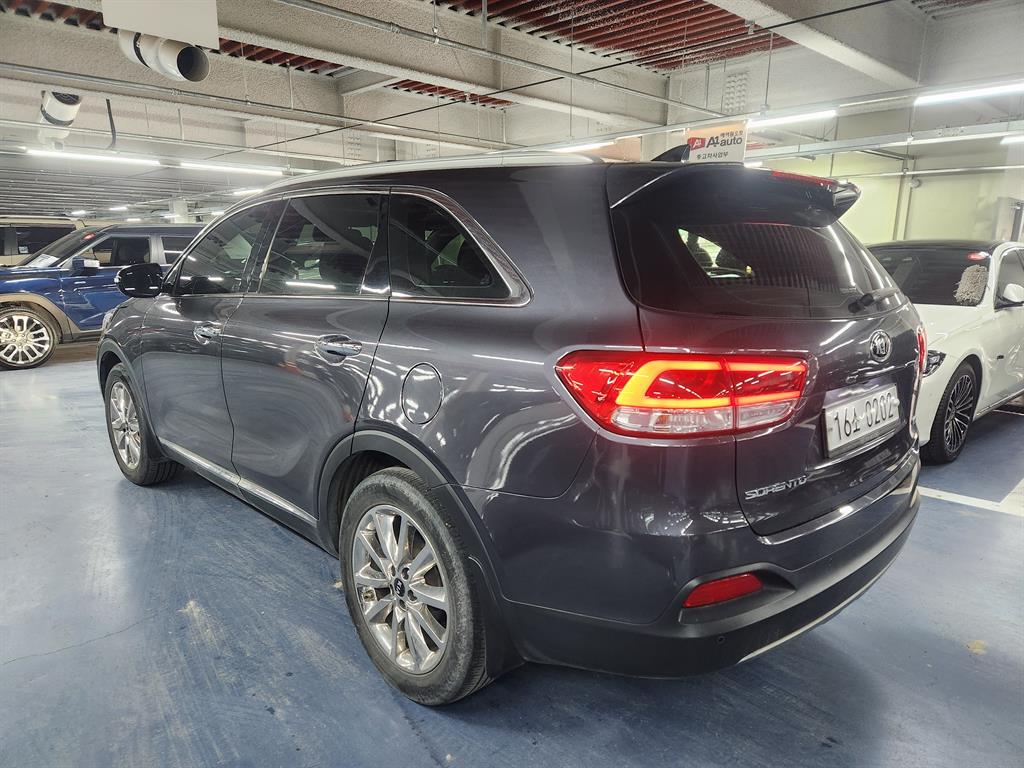KIA Sorento - Vista 5