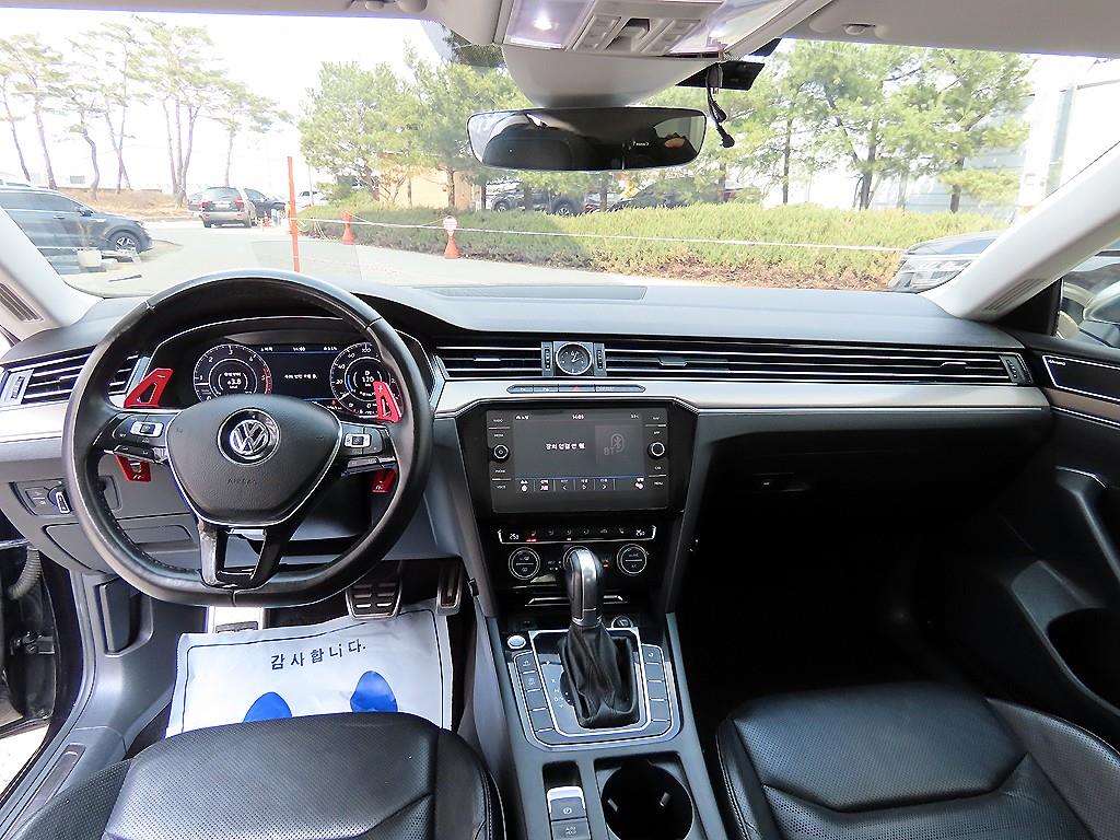 Volkswagen Arteon - Vista 7