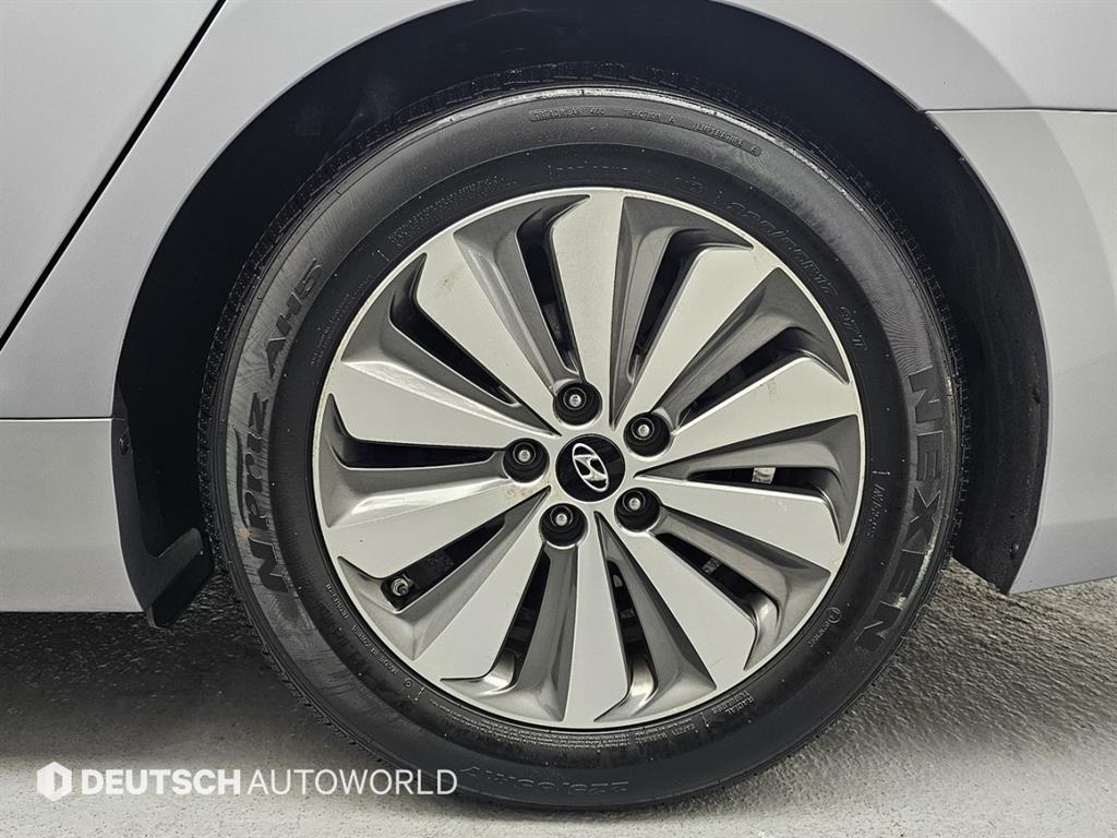 HYUNDAI Grandeur - Vista 5