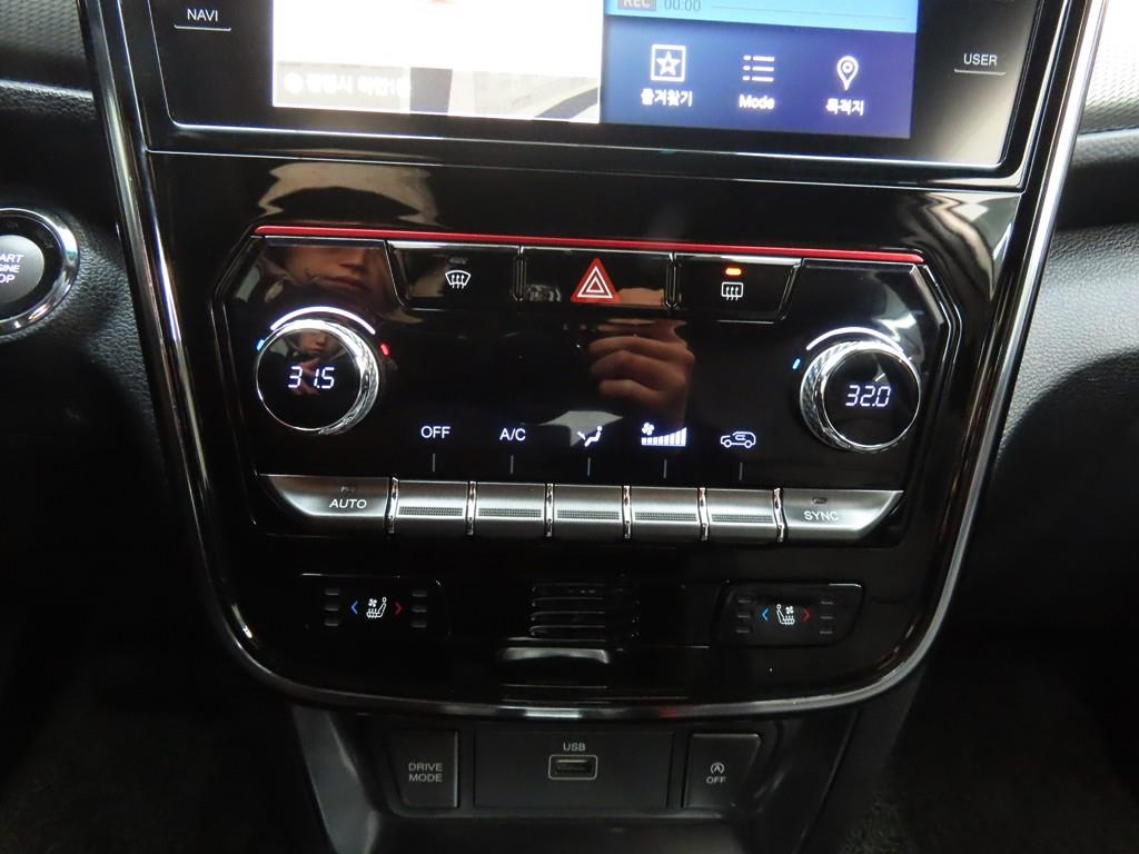 Ssangyong Tivoli 2021 Blanco - Importación desde Corea - HF Imports Iquique - Foto 13