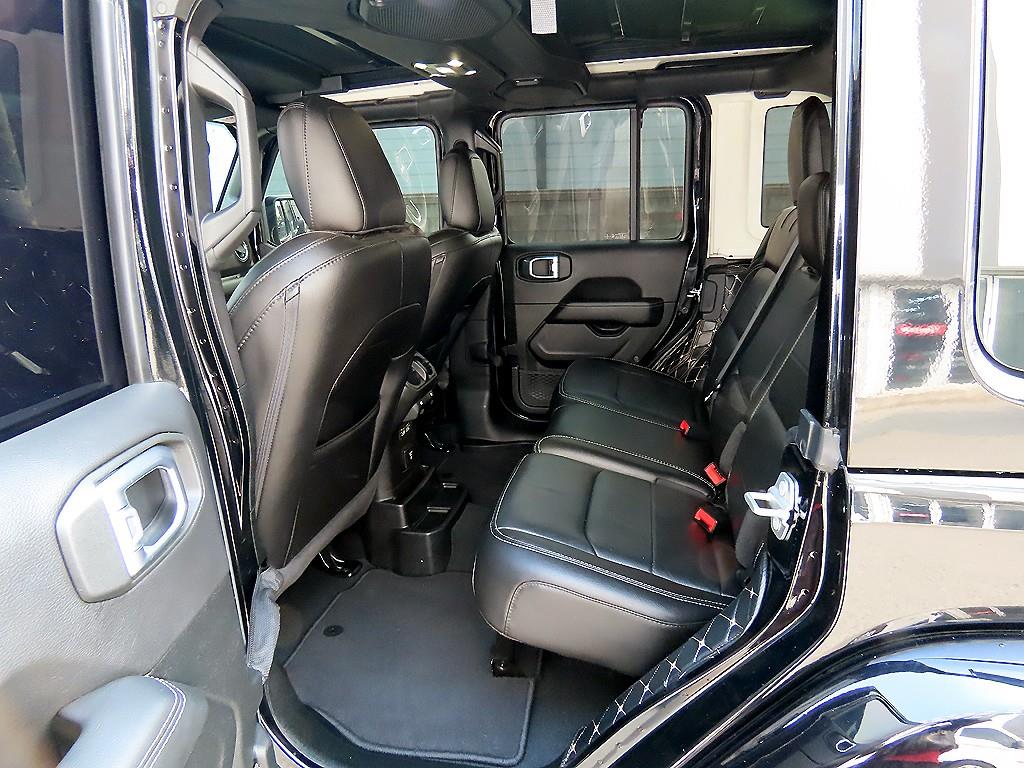 Jeep Wrangler - Vista 6