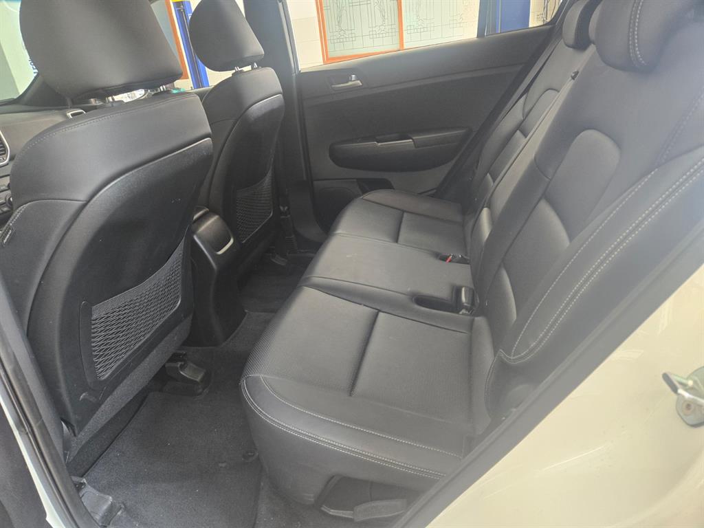 KIA Sportage - Vista 6