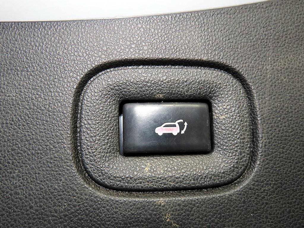 SAMSUNG QM6 2020 Blanco - Importación desde Corea - HF Imports Iquique - Foto 16