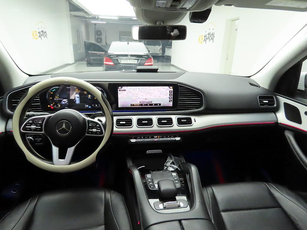 Mercedes Benz GLE Class - Vista 6