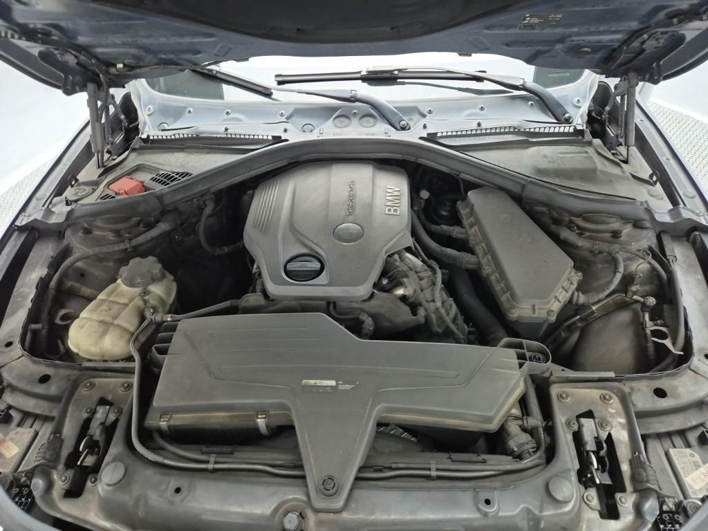 BMW 3 series 2016 Azul - Importación desde Corea - HF Imports Iquique - Foto 19