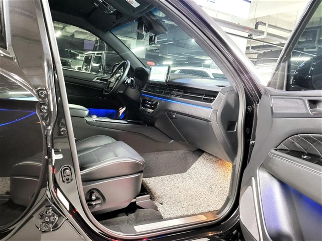 Ssangyong Rexton - Vista 10