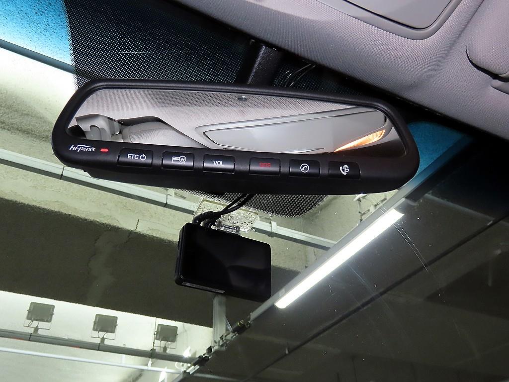 HYUNDAI Santa Fe 2016 Negro - Importación desde Corea - HF Imports Iquique - Foto 17