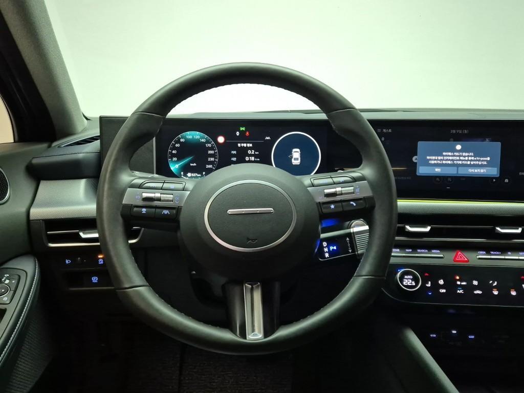 HYUNDAI Sonata - Vista 9