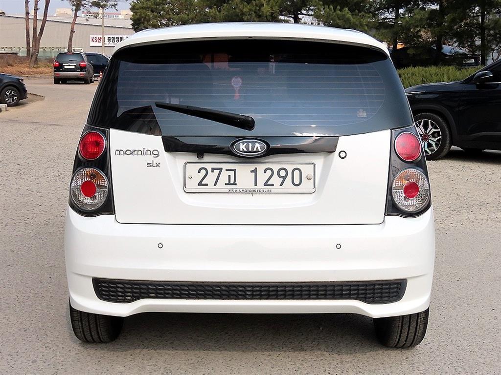 KIA Morning - Vista 4