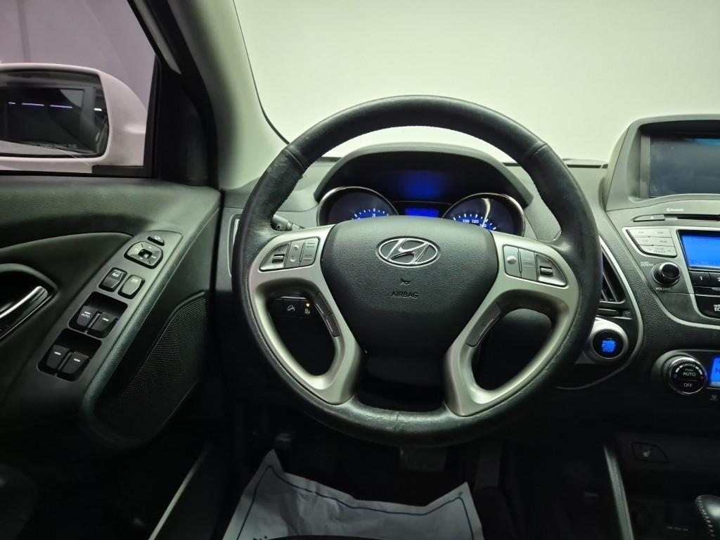 HYUNDAI Tucson - Vista 9