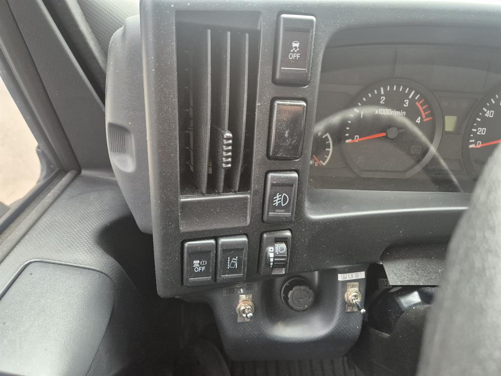 medium and large cargo truck 2025 Blanco - Importación desde Corea - HF Imports Iquique - Foto 14