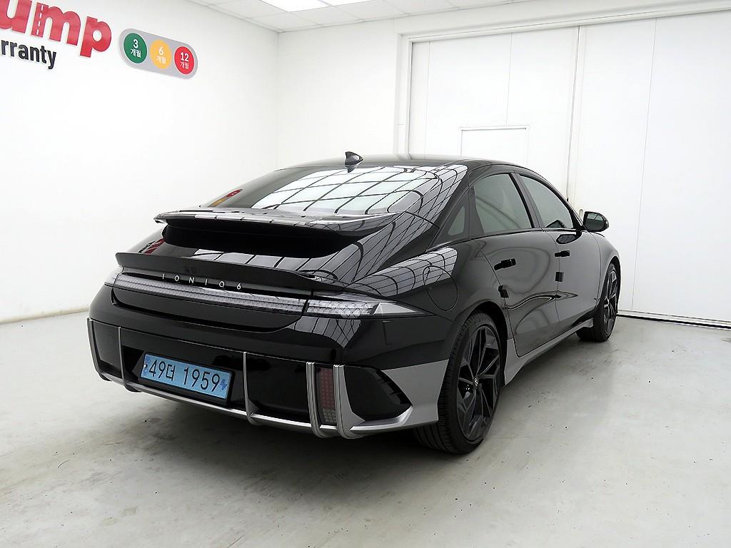 HYUNDAI Ioniq 6 - Vista 4