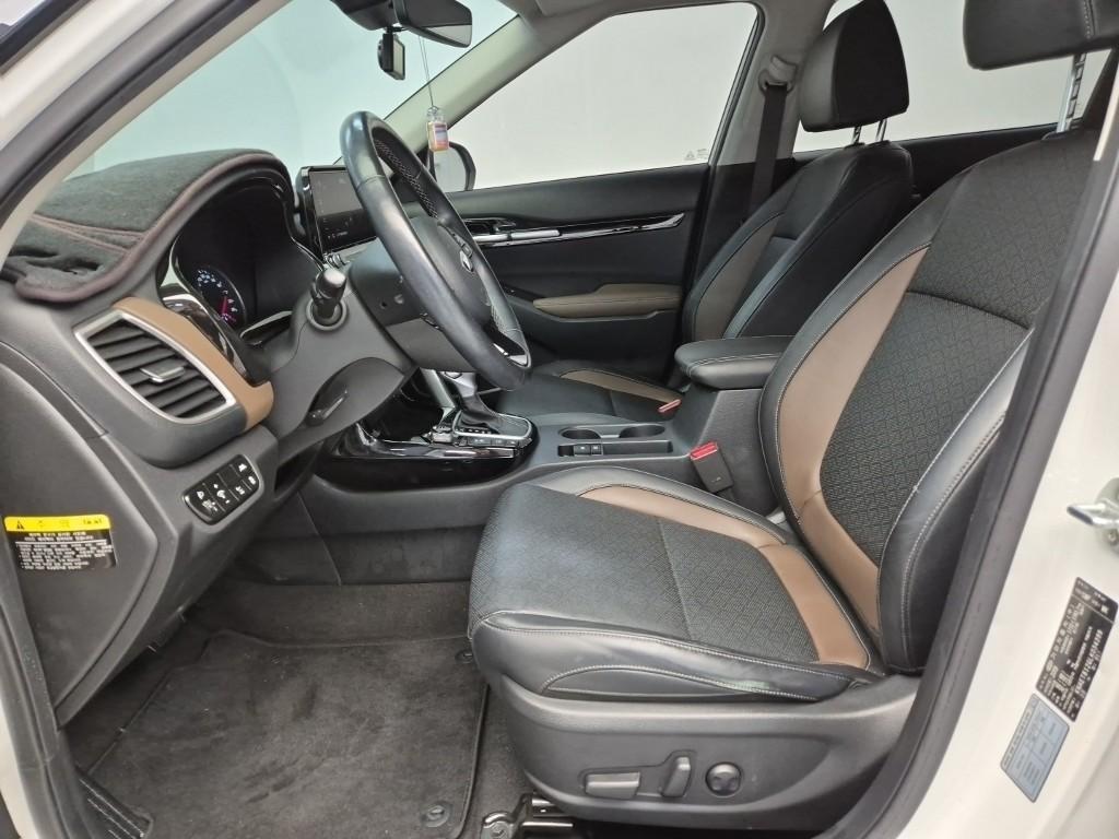 KIA Seltos - Vista 11