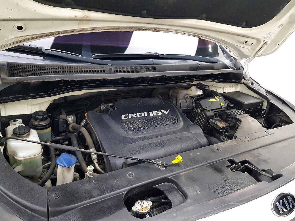 KIA Carnival - Vista 6