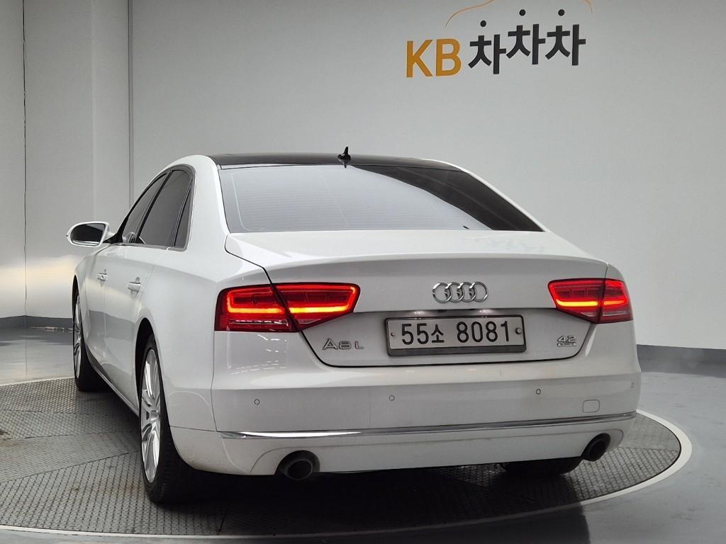 Audi A8 - Vista 4