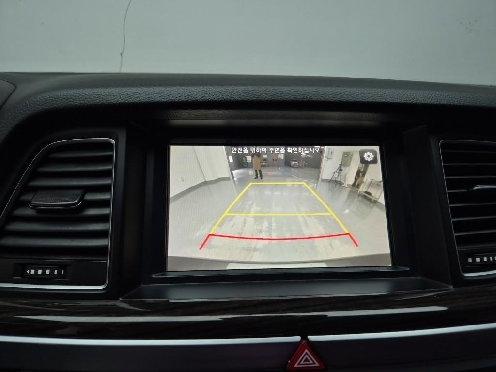 Genesis G80 - Vista 11