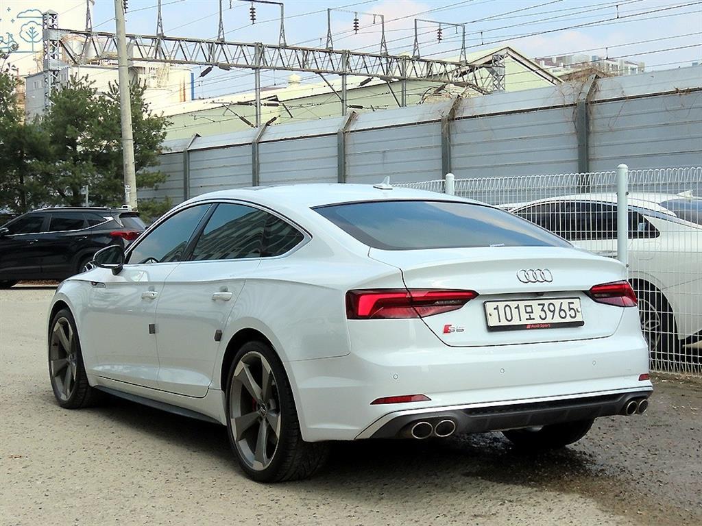 Audi A5 - Vista 3