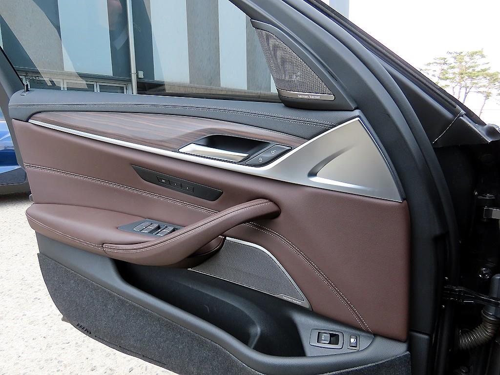 BMW 5 Series - Vista 12