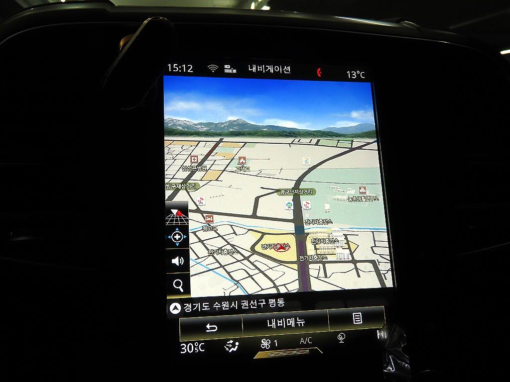 SAMSUNG QM6 2022 Blanco - Importación desde Corea - HF Imports Iquique - Foto 13