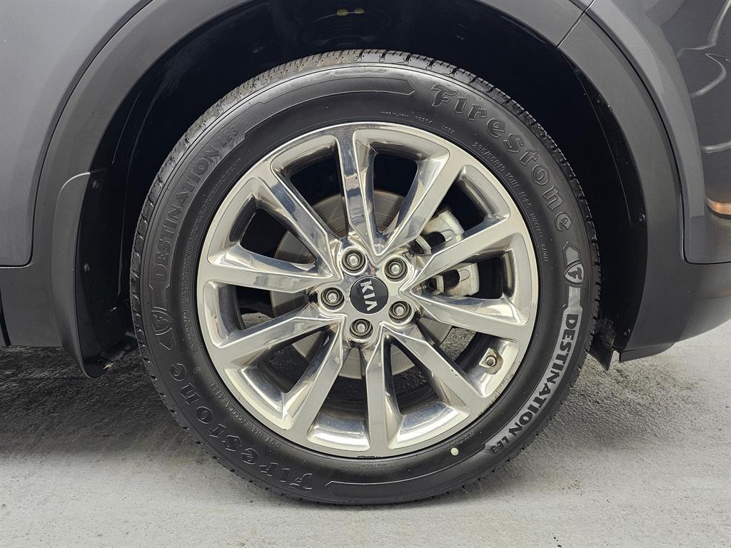 KIA Sorento - Vista 5