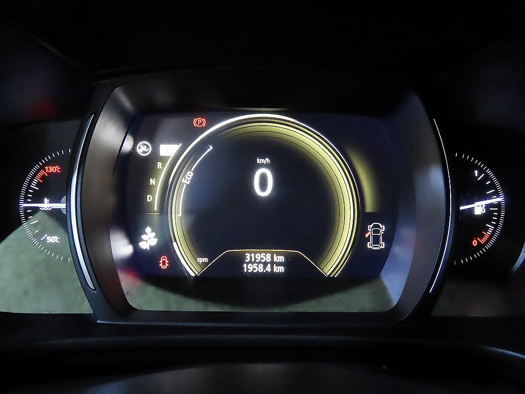 SAMSUNG QM6 - Vista 9