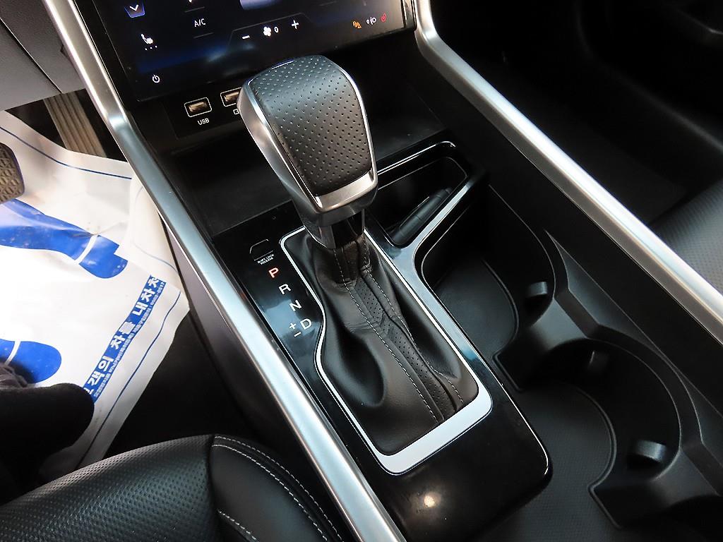 Ssangyong Torres - Vista 10