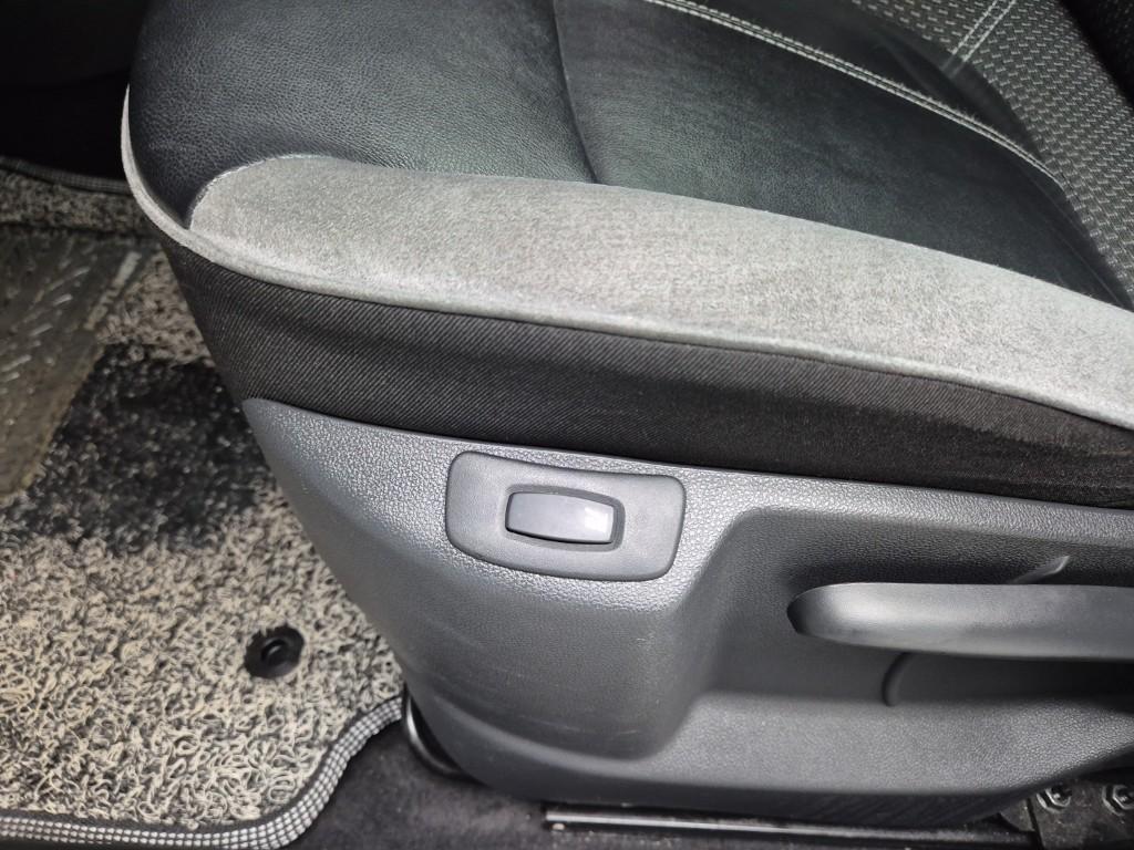 SAMSUNG QM3 2018 Blanco - Importación desde Corea - HF Imports Iquique - Foto 19