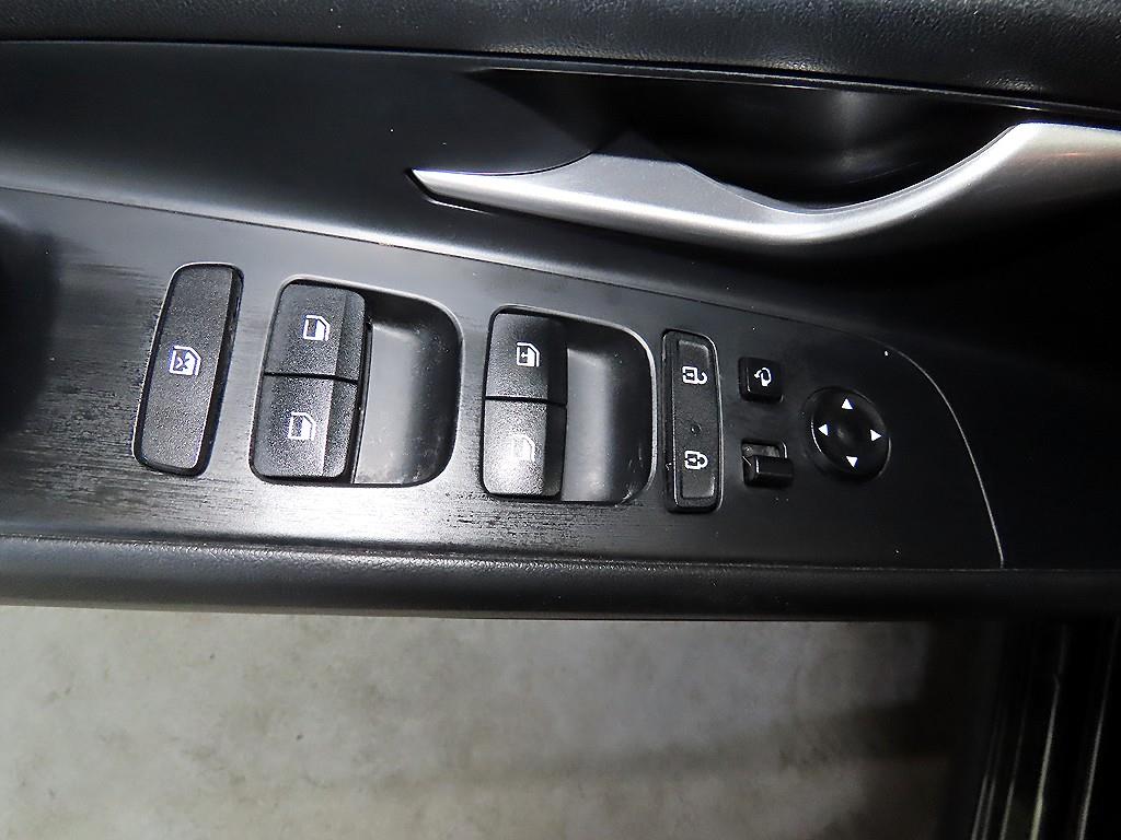 HYUNDAI Avante 2021 Negro - Importación desde Corea - HF Imports Iquique - Foto 13