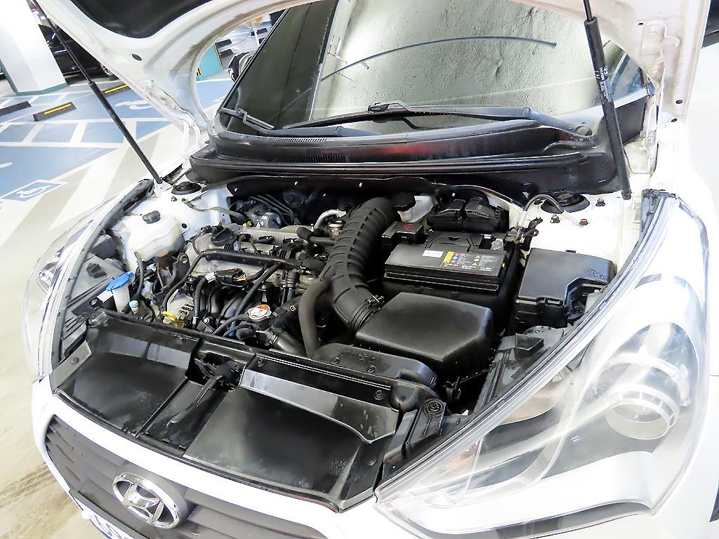 HYUNDAI Veloster 2014 Blanco - Importación desde Corea - HF Imports Iquique - Foto 19